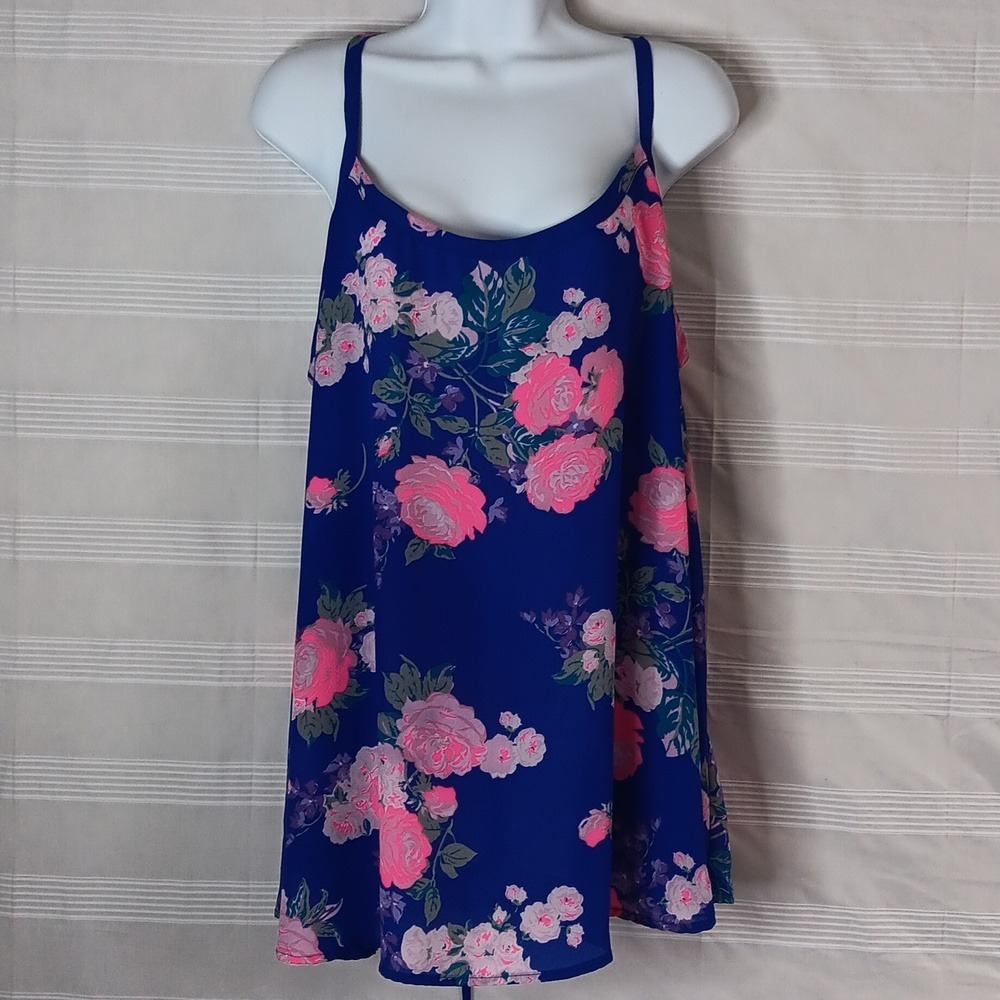 Torrid Women's Spaghetti Strap Lace -Up Back Round Neck Tank Top Blue Pink Sz 2